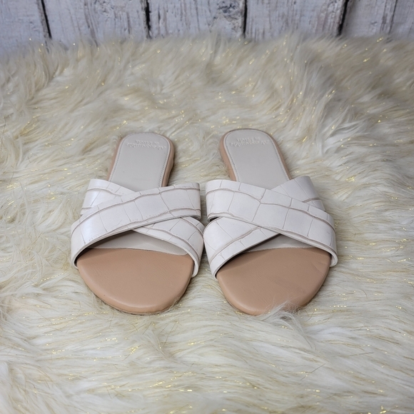 Abercrombie & Fitch Criss Cross Slide Sand… - Picture 3 of 8